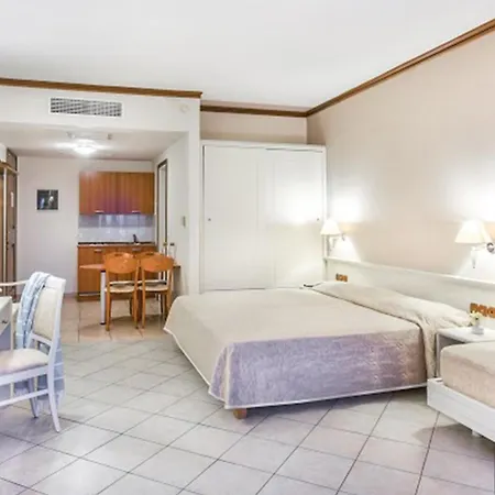 Kipriotis Aqualand Otel