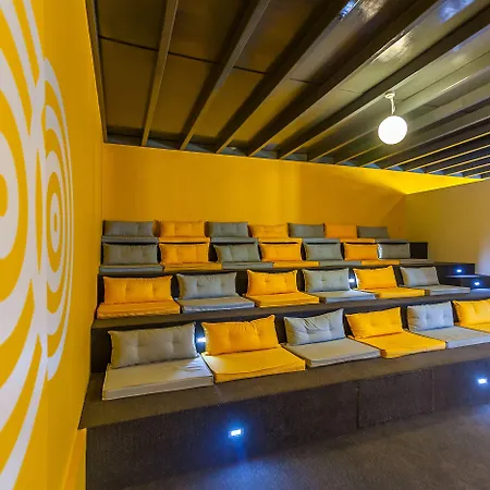 كيبريوتيس أكوالاند فندق 4*