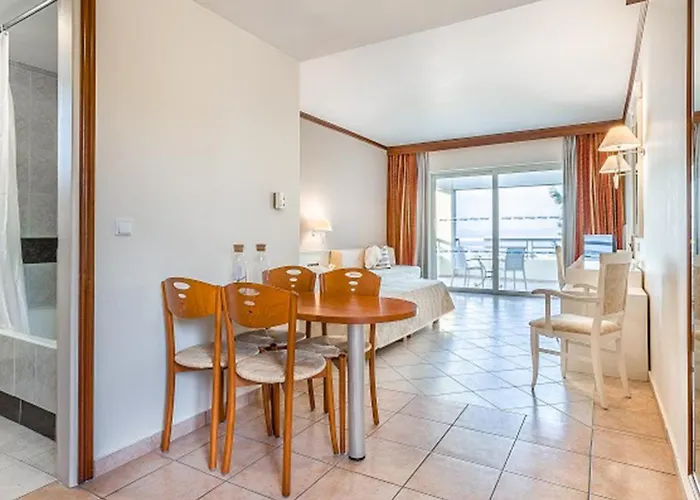 Kipriotis Aqualand Hotell 4*