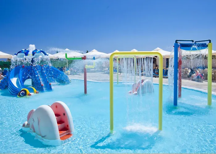 Kipriotis Aqualand Hotell 4*