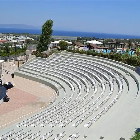 Kipriotis Aqualand 4*