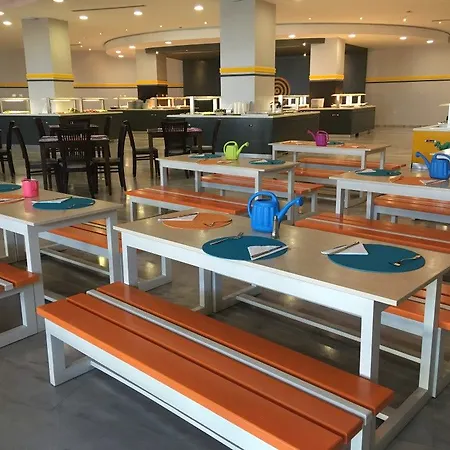 Kipriotis Aqualand 4* Pszalídi