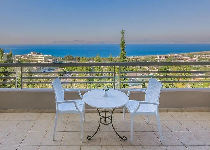 Kipriotis Aqualand 4*