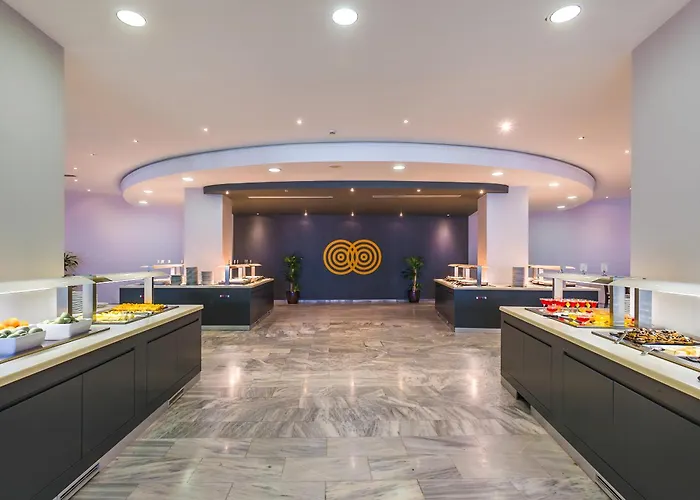 奇普利奥提斯水上乐园酒店 帕萨里迪