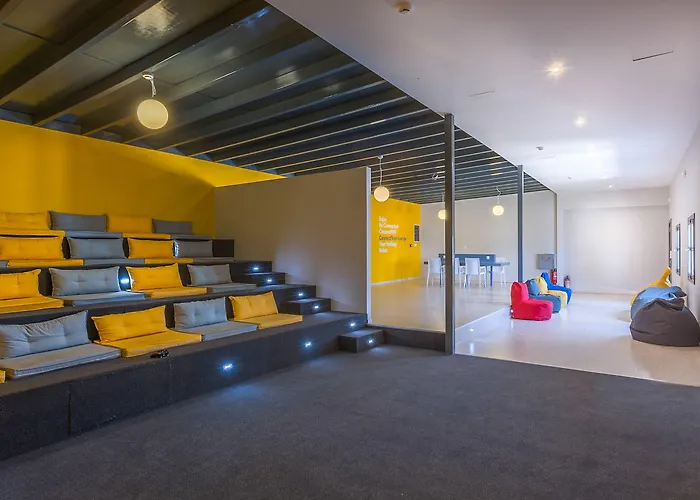 奇普利奥提斯水上乐园酒店 4* 帕萨里迪