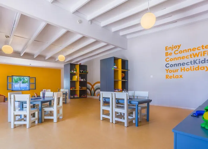 奇普利奥提斯水上乐园酒店